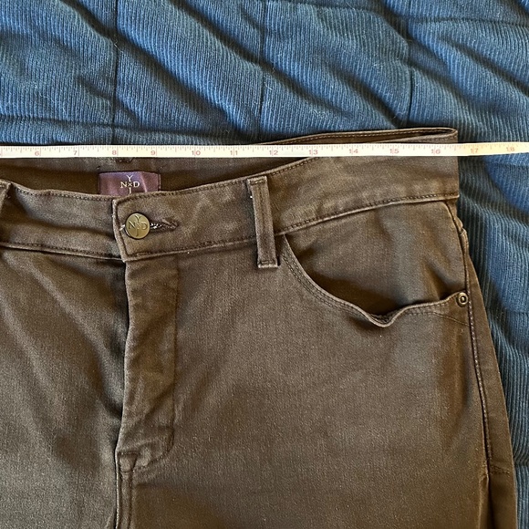 NYDJ Jeans Women’s Chocolate Brown leggings with Lift Tuck Technology - Picture 4 of 10